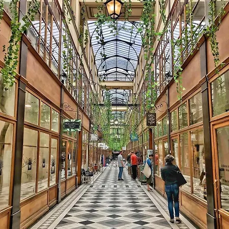 3 - 8p - Etienne Marcel Appartement